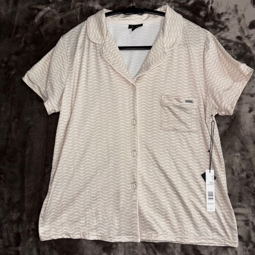 Tahari Pajama Top Women's Medium Short Sleeve Button Down Shirt Silver Gray Wave
